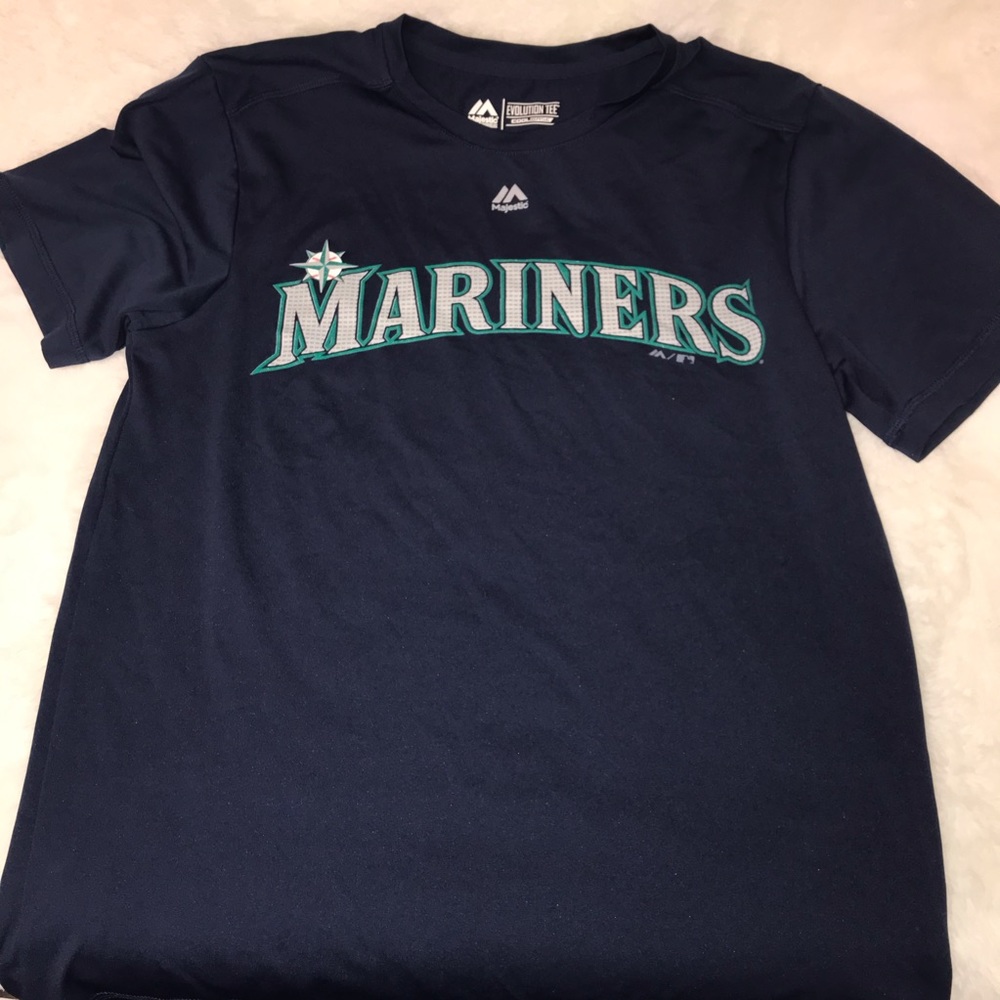 Like new Majectic Seattle Mariners evolution Tee